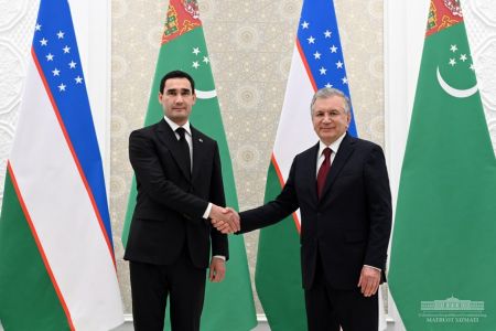 Presidents of Uzbekistan and Turkmenistan Consider the Issues of Further Developing Bilateral Cooperation