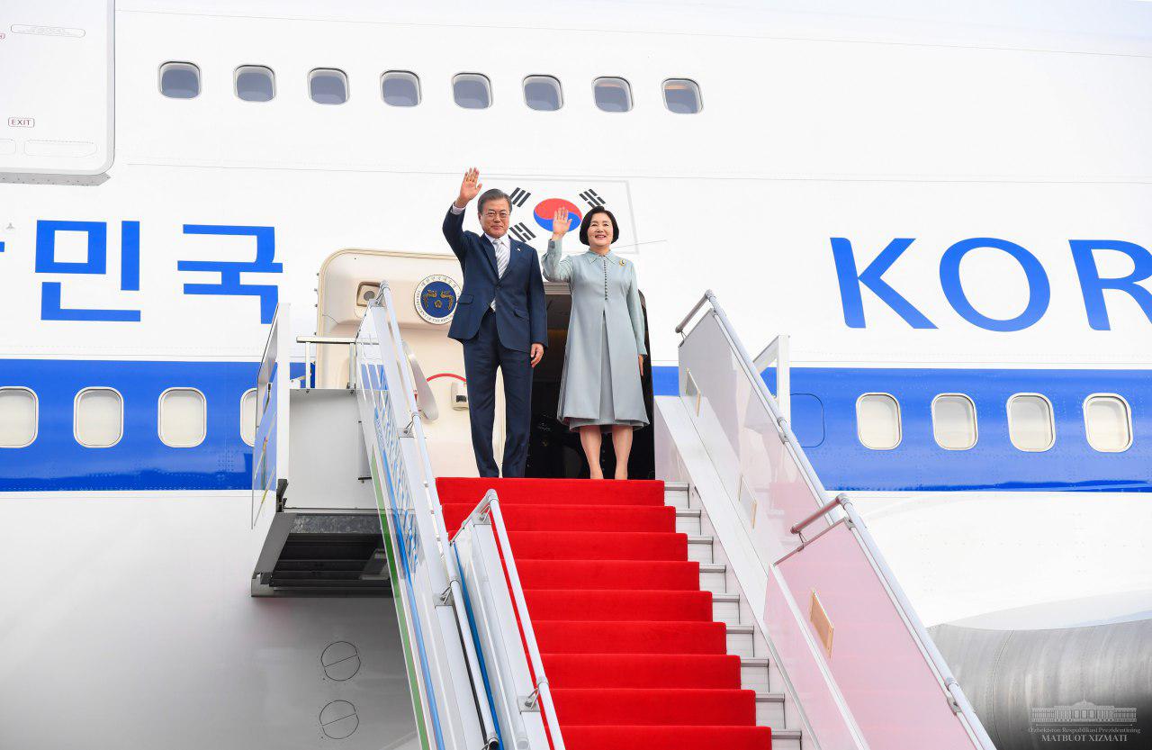 President of the Republic of Korea arrives in Tashkent  