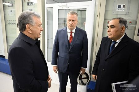 President Gets Acquainted with Operation of Modern Thermal Power Station in Bukhara