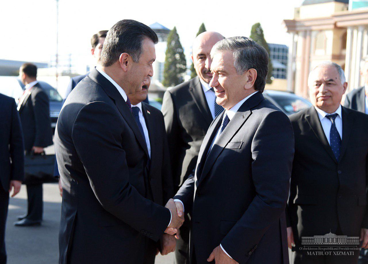 President ends his visit to Tajikistan