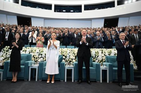 Leaders of Uzbekistan and Azerbaijan Attend Joint Arts Concert