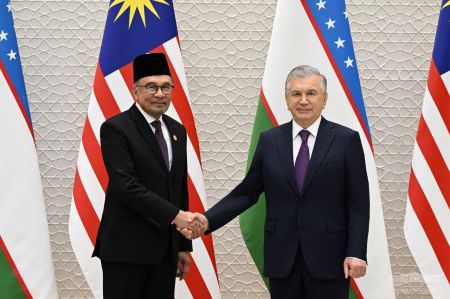 Президент Узбекистана и Премьер-министр Малайзии отметили важность вывода двусторонних отношений на качественно новый уровень