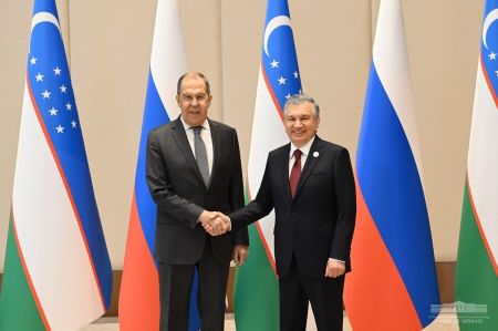 President Receives the Russian Foreign Minister