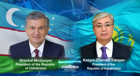 Uzbekistan and Kazakhstan Presidents Discuss Enhancing Multifaceted Relations