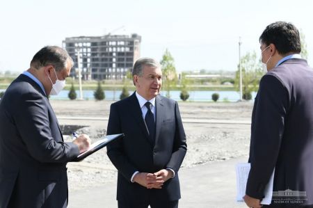 Shavkat Mirziyoyev Visits Tourist Center In Samarkand