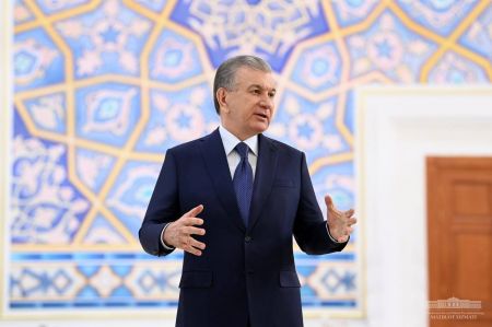 President Instructs On the Transport System  Development in Samarkand