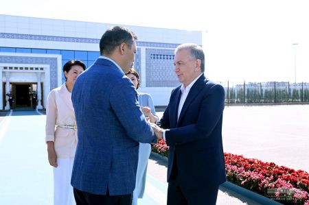 Узбекско-кыргызский саммит прошел плодотворно