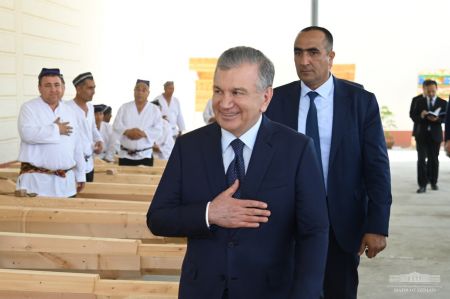 President Supports the Activities of Craftsmen