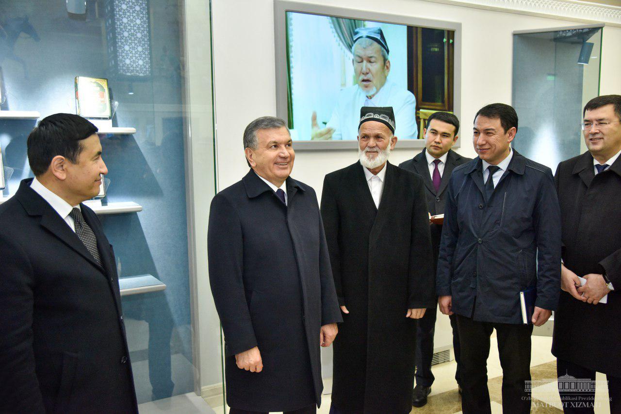 Shavkat Mirziyoyev visits scientific institutions