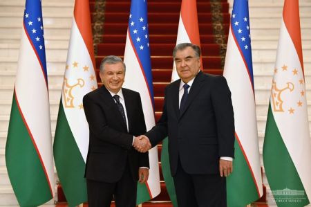 Leaders of Uzbekistan and Tajikistan Consider Topical Issues of Cooperation