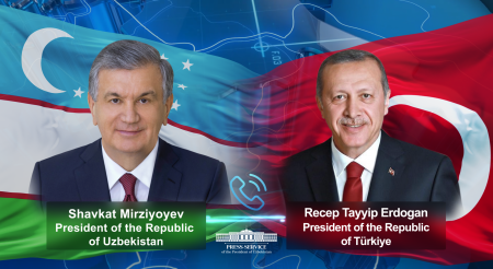 The Presidents of Uzbekistan and Turkey Hold a Phone Talk