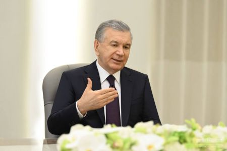 The Head of Uzbekistan Meets with the Head of 