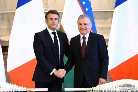 Подписан ряд двусторонних документов, направленных на дальнейшее развитие сотрудничества между Узбекистаном и Францией