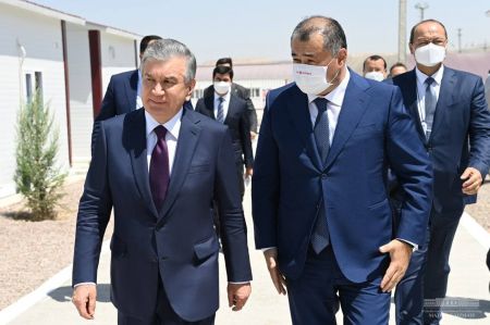 President Inspects the Residential Housing for Workers