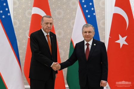Uzbekistan and Turkey Presidents Hold a Meeting in Samarkand