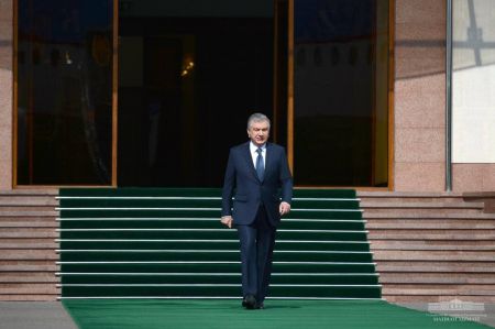 President Leaves for the Navoi Region