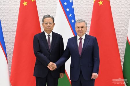 Президент Узбекистана с особым удовлетворением отметил динамичное развитие межпарламентских связей с Китаем