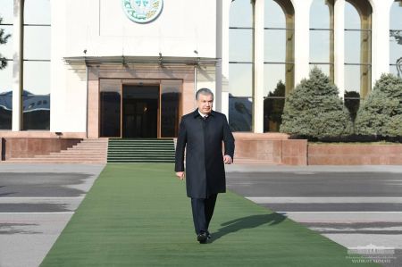 President Leaves for Ferghana