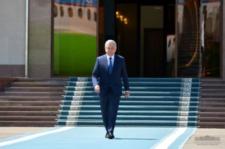 Uzbek President Leaves for Rome