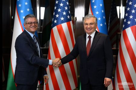 Президент Узбекистана обсудил перспективы партнерства в области подготовки кадров