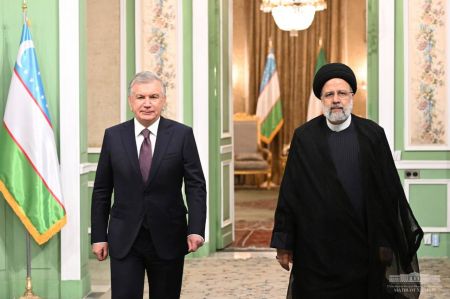 Uzbek and Iranian Delegations Hold Extended Format Talks