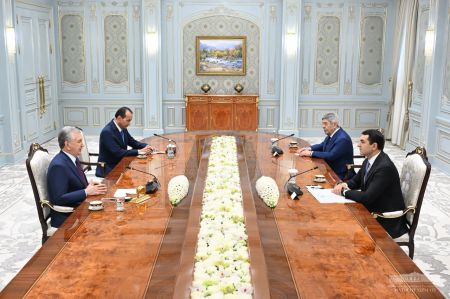 Uzbek President Welcomes Further Expansion of Cultural Exchange with Azerbaijan