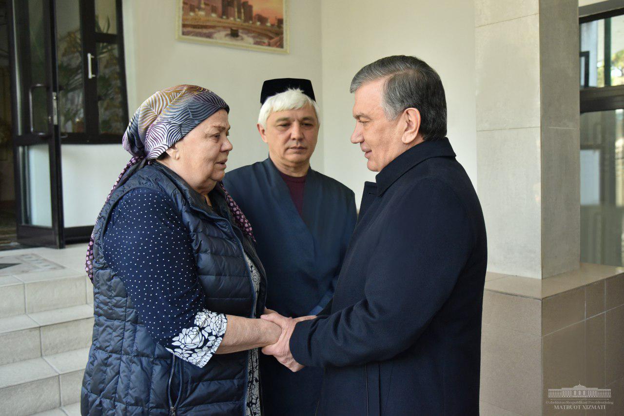 Shavkat Mirziyoyev Condoles with the Family of Mirabror Usmanov