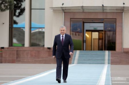 President Leaves for Samarkand