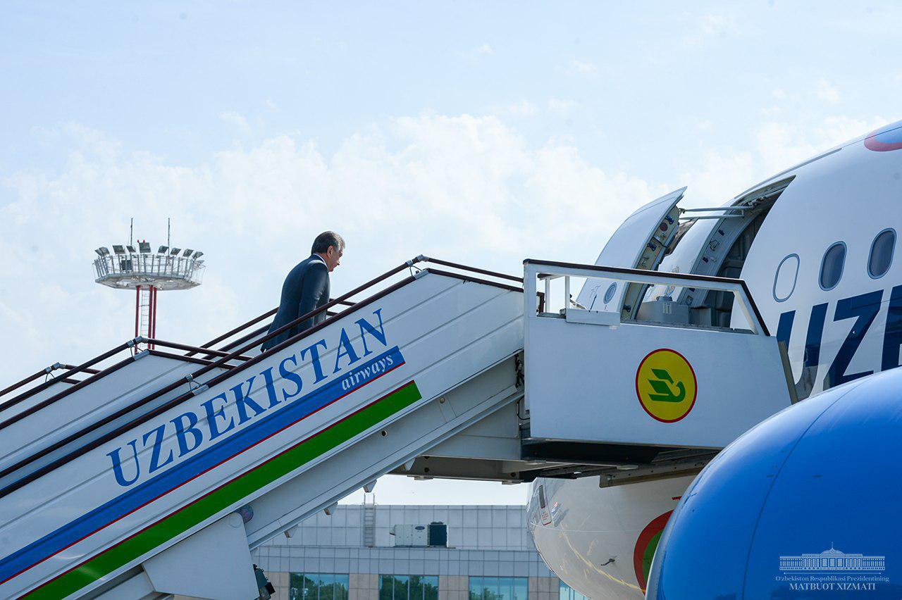 Shavkat Mirziyoyev leaves for Namangan region 