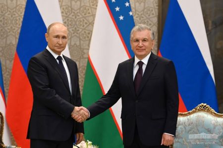 Президенты Узбекистана и России обсудили дальнейшее укрепление двусторонних отношений