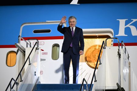 President Shavkat Mirziyoyev concludes working visit to Kazakhstan