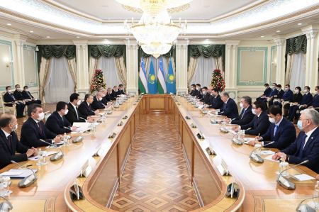 The Presidents of Uzbekistan and Kazakhstan Confirm the Readiness to Increase Cooperation