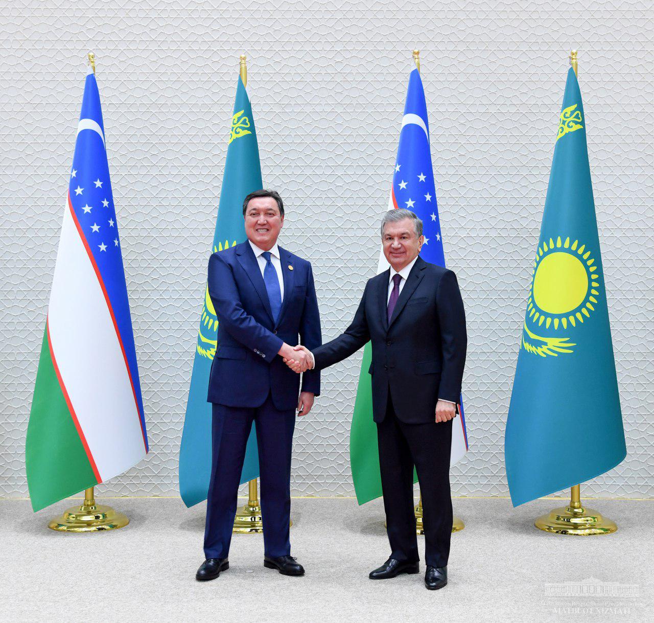 The President receives the Prime Minister of Kazakhstan