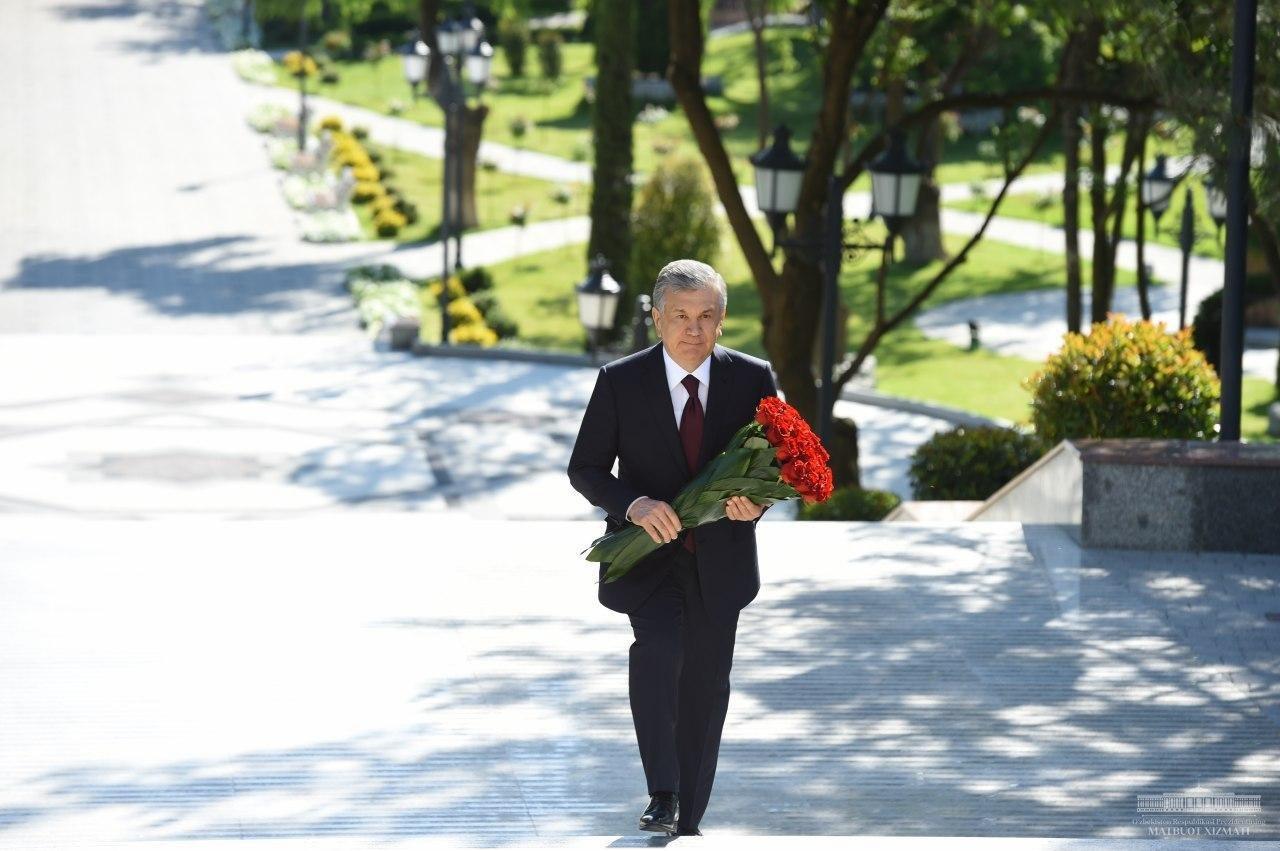 Toshkent shahrida Adiblar xiyoboni ochildi