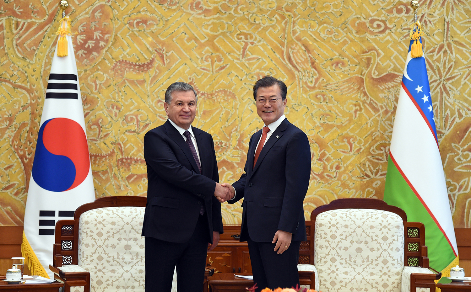 Состоялись переговоры Президентов Узбекистана и Южной Кореи в узком формате