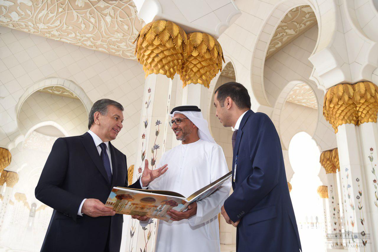 Prezident Shavkat Mirziyoyev “Vahat al-Karama” yodgorligida boʻldi