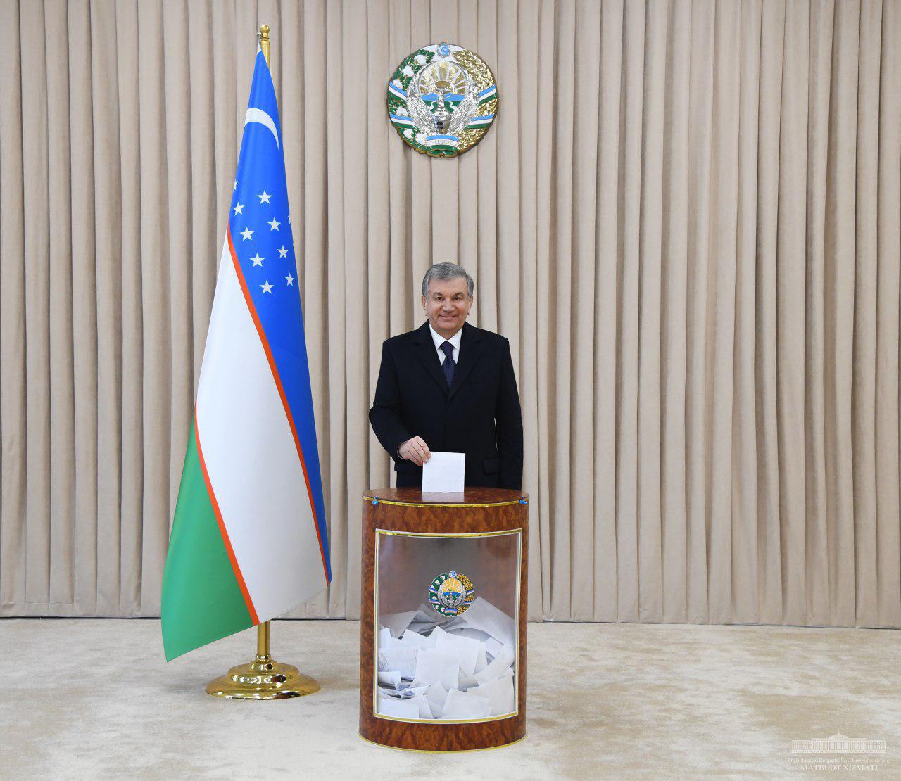 President Shavkat Mirziyoyev casts ballot in elections