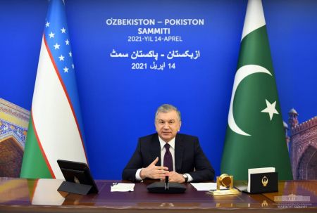 Лидеры Узбекистана и Пакистана определили конкретные шаги по развитию многопланового партнерства