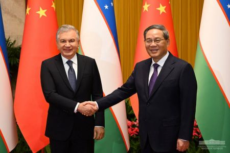 Uzbek Leader Meets with Premier of the State Council of China